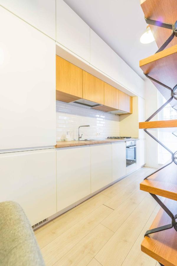 Amazing Luxury Aviatiei Apartment Bucureşti Ngoại thất bức ảnh