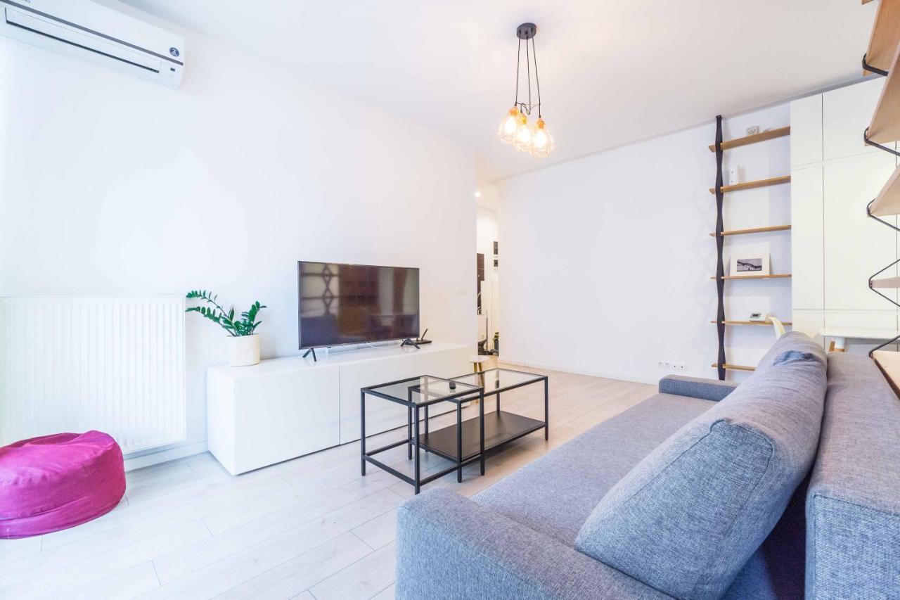 Amazing Luxury Aviatiei Apartment Bucureşti Ngoại thất bức ảnh